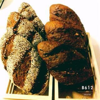 Low GI Muesli Bread